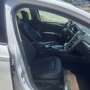 2013 FORD FUSION SE thumbnail 33