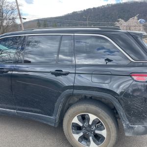 JEEP GRAND CHEROKEE 4XE - 6