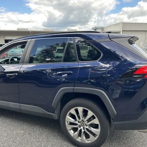 TOYOTA RAV4 - 6