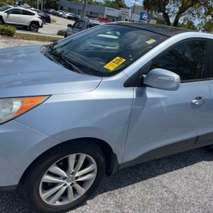 HYUNDAI TUCSON LIMITED - 2