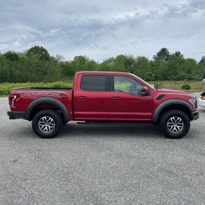 FORD F-150 RAPTOR - 10