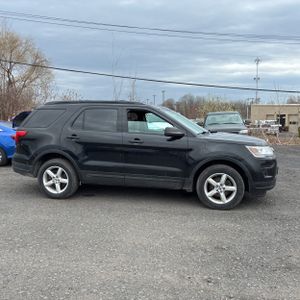 FORD EXPLORER - 10