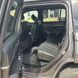 صورة مصغرة 34 لـ 2023 JEEP GRAND CHEROKEE OVERLAND