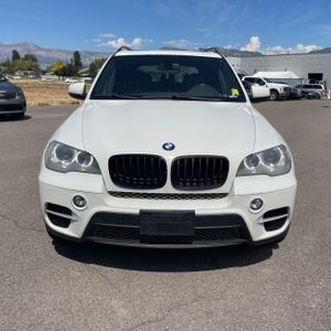 صورة 14 لـ 2013 BMW X5 XDRIVE50I