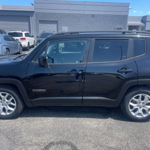 صورة 4 لـ 2017 JEEP RENEGADE LATITUDE
