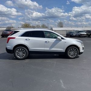CADILLAC XT5 LUXURY - 10
