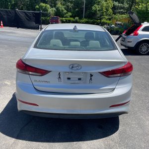 HYUNDAI ELANTRA SEL - 7