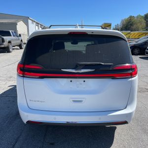 CHRYSLER PACIFICA TOURING L - 7