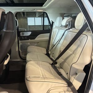 2023 Lincoln NAVIGATOR L BLACK LABEL thumbnail 34