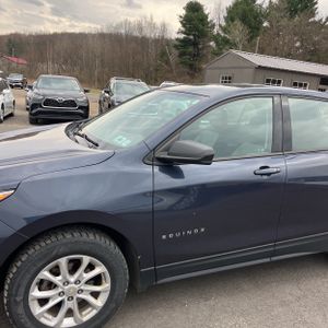 CHEVROLET EQUINOX LS - 2