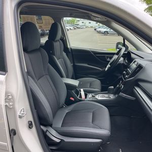 2024 Subaru FORESTER PREMIUM 缩略图 33