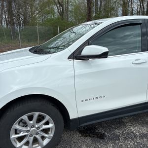 CHEVROLET EQUINOX LT - 2