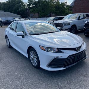 2021 Toyota CAMRY LE thumbnail 12