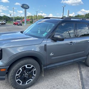 2021 FORD BRONCO SPORT OUTER BANKS photo 2