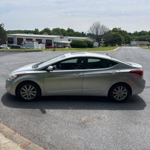 2015 Hyundai ELANTRA SE — фото 3