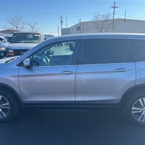 HONDA PILOT EX - 4