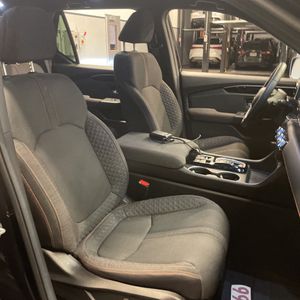 صورة مصغرة 33 لـ 2025 Honda PILOT SPORT