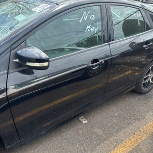 FORD FOCUS SE - 3