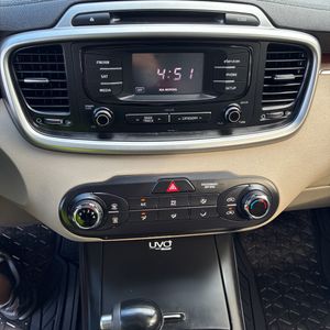 صورة مصغرة 37 لـ 2016 KIA SORENTO LX
