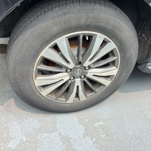 2017 Nissan PATHFINDER SV 缩略图 19