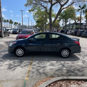 NISSAN VERSA 1.6 S+ - 3