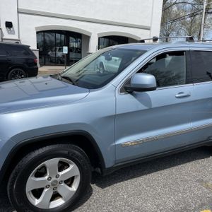 JEEP GRAND CHEROKEE LAREDO - 2