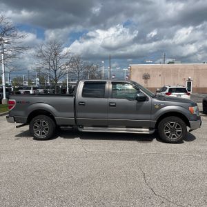 FORD F-150 XLT - 4