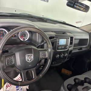 صورة مصغرة 31 لـ 2017 RAM 3500 TRADESMAN