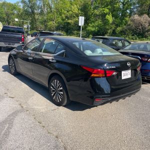 NISSAN ALTIMA SV FWD - 5