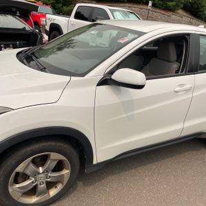 2018 Honda HR-V LX 照片 2