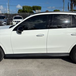 MERCEDES-BENZ GLC - 4