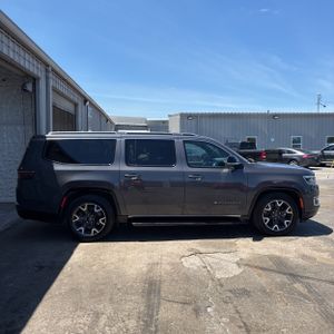 JEEP WAGONEER L SERIES III - 10