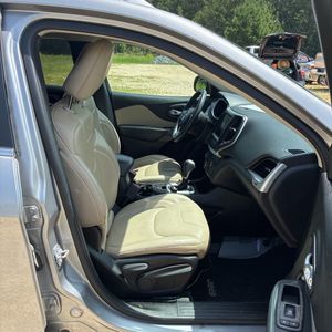 صورة مصغرة 33 لـ 2017 JEEP CHEROKEE LIMITED