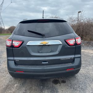 CHEVROLET TRAVERSE LT - 7