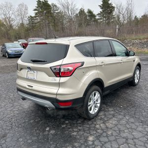 FORD ESCAPE SE - 8