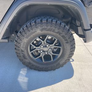 2024 JEEP WRANGLER WILLYS — миниатюра 18