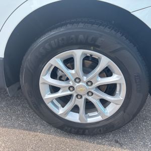 صورة مصغرة 16 لـ 2021 Chevrolet EQUINOX LS