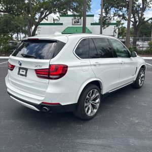 BMW X5 SDRIVE35I - 8