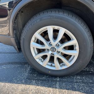 صورة مصغرة 19 لـ 2017 Nissan ROGUE SV