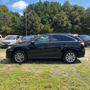 صورة 3 لـ 2018 Acura RDX