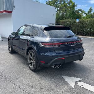 2022 Porsche MACAN BASE — фото 5
