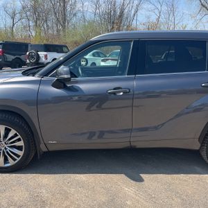 TOYOTA HIGHLANDER - 4