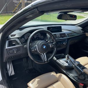 صورة مصغرة 36 لـ 2016 BMW M4 BASE