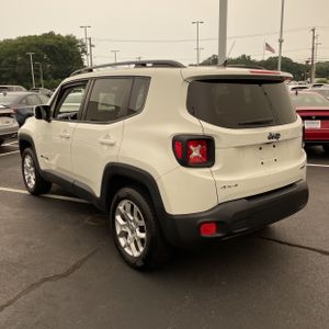 صورة 5 لـ 2015 JEEP RENEGADE LATITUDE