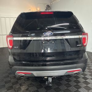 FORD EXPLORER XLT - 5