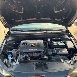 صورة مصغرة 44 لـ 2018 Hyundai ELANTRA SE