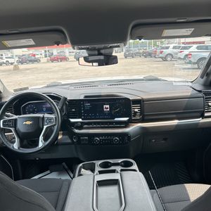 2025 Chevrolet SILVERADO 2500HD LT 缩略图 35