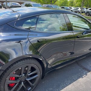 TESLA MODEL S PLAID - 9