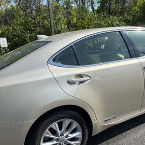 LEXUS ES 300H BASE - 9