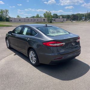 FORD FUSION SE - 5
